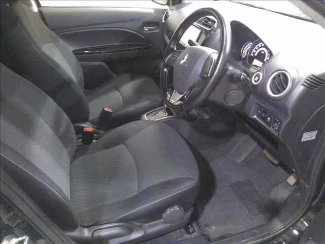 MITSUBISHI MIRAGE