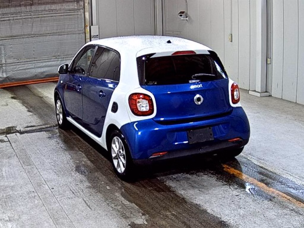 SMART FORFOUR