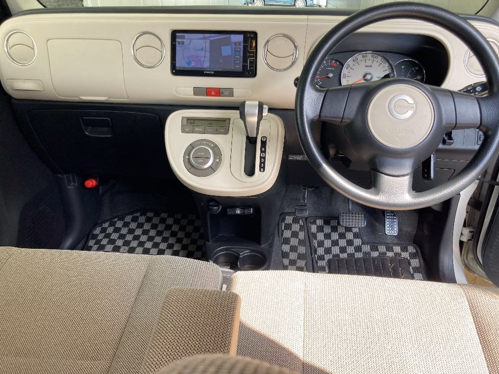 DAIHATSU MIRA COCOA