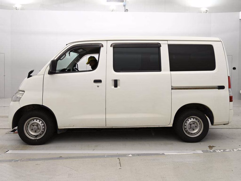 TOYOTA LITE ACE