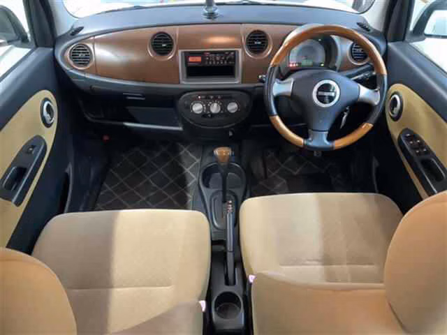 DAIHATSU MIRA GINO