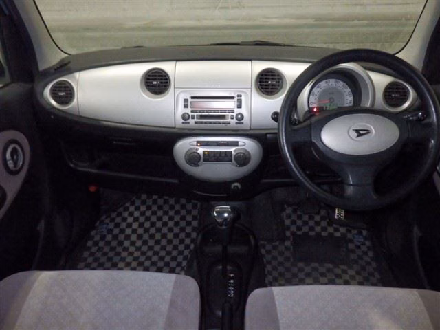 DAIHATSU MIRA GINO