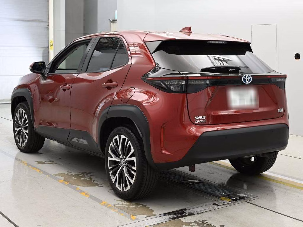 TOYOTA YARIS CROSS