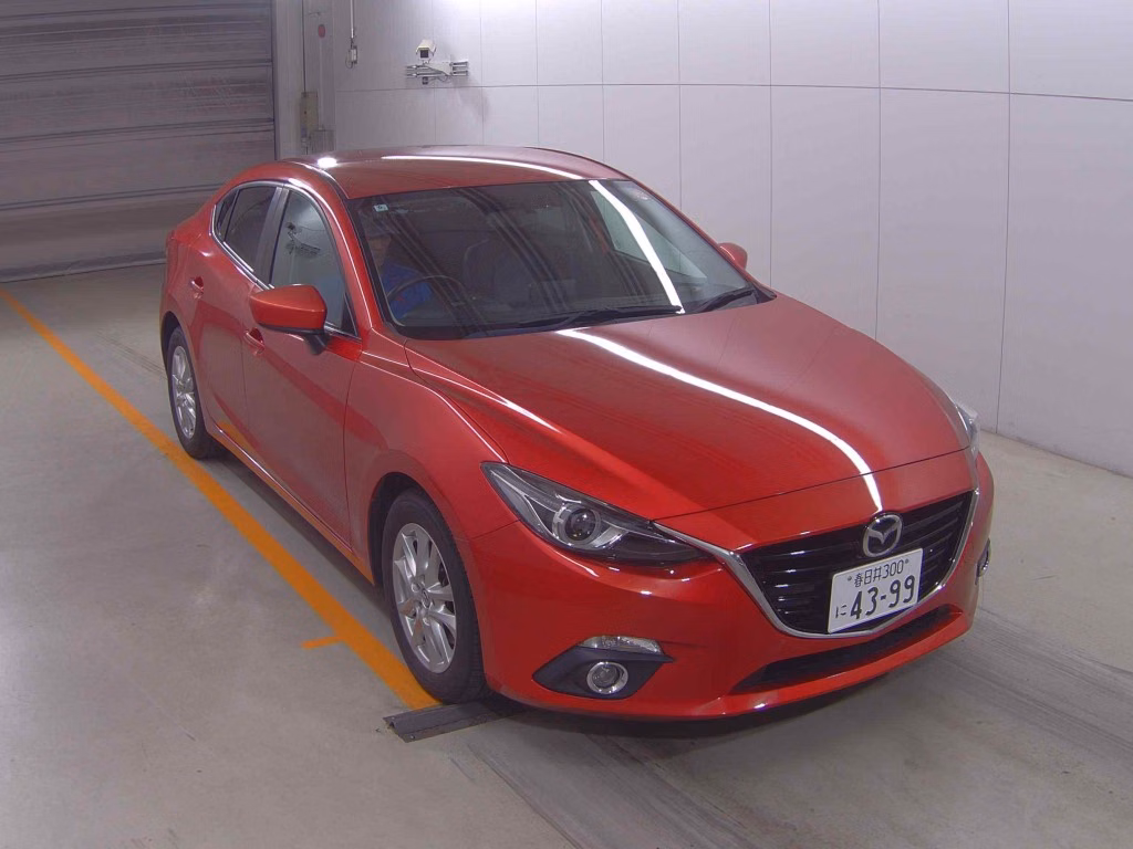 MAZDA AXELA
