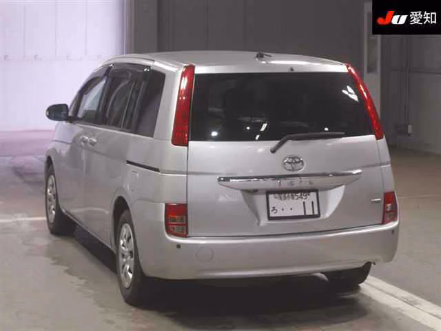 TOYOTA ISIS