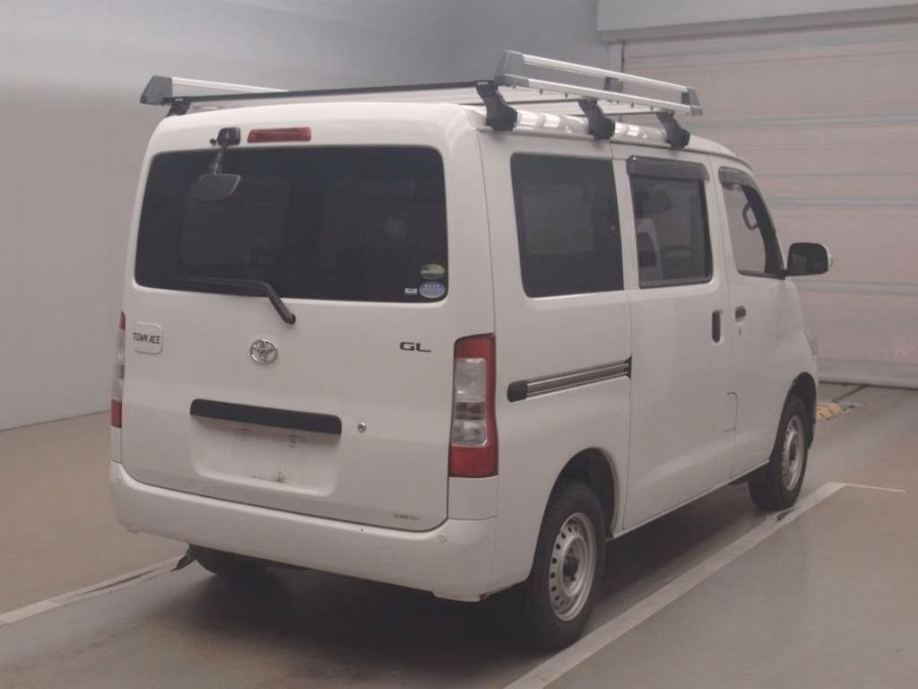 TOYOTA TOWN ACE