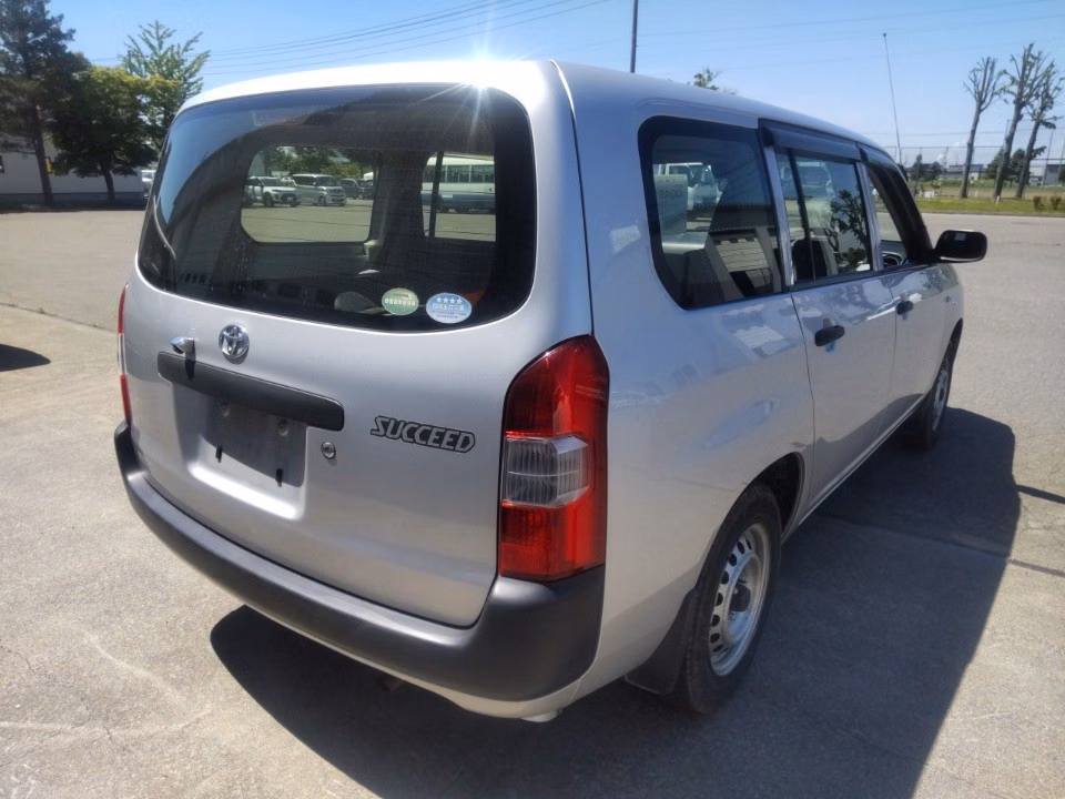 TOYOTA PROBOX