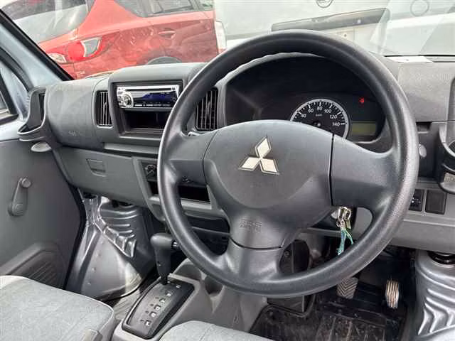 MITSUBISHI MINICAB