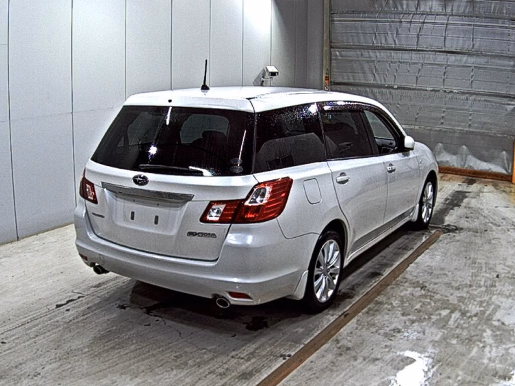 SUBARU EXIGA