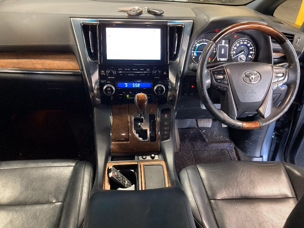 TOYOTA ALPHARD