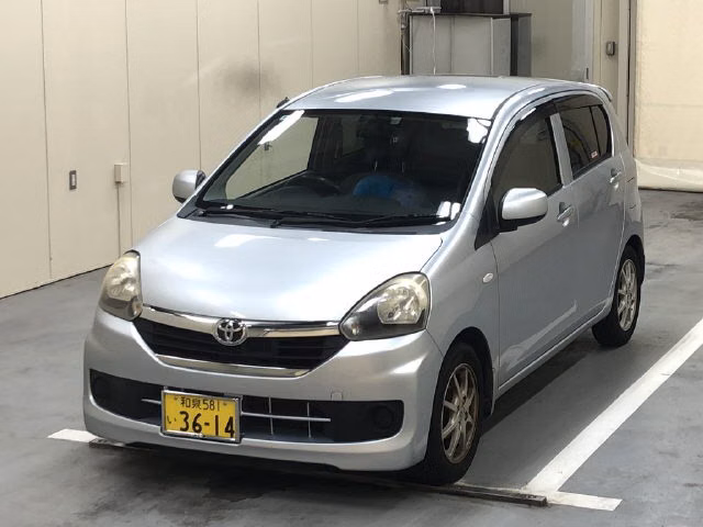 TOYOTA PIXIS EPOCH
