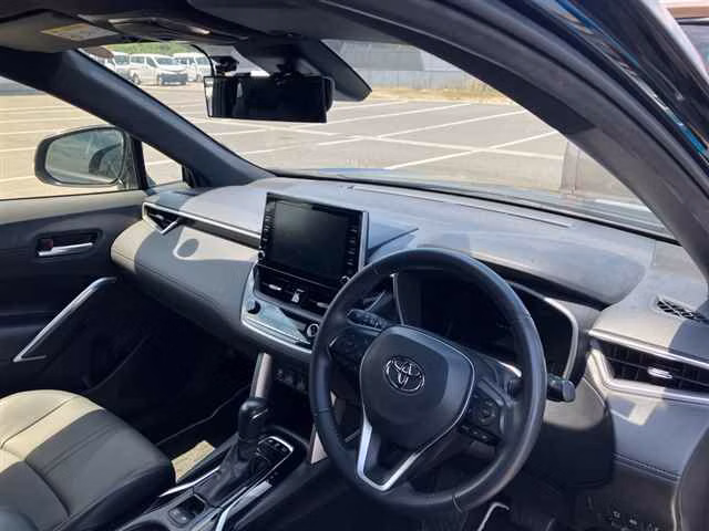 TOYOTA COROLLA CROSS