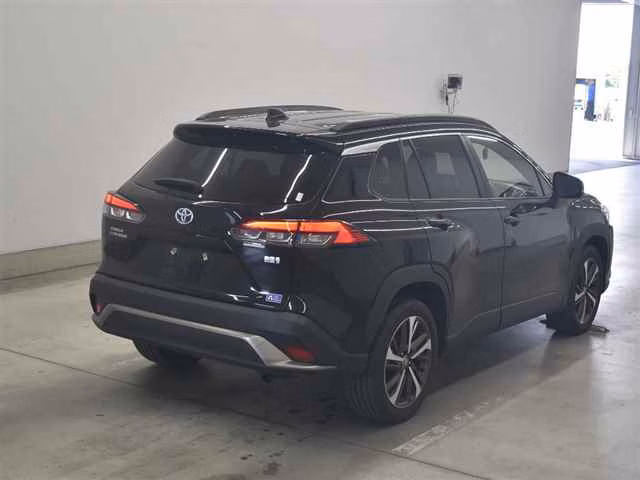 TOYOTA COROLLA CROSS