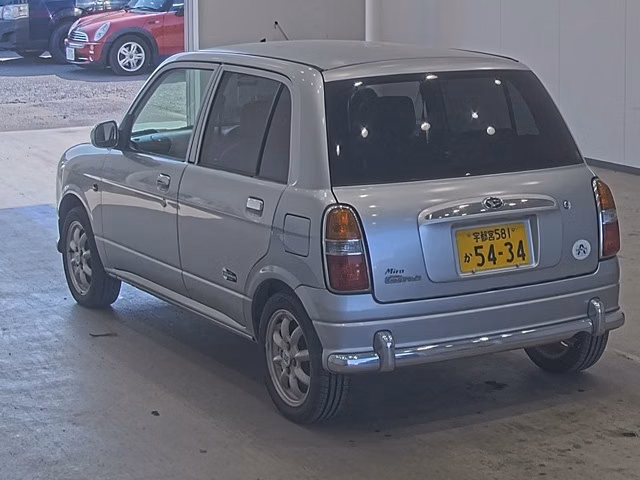 DAIHATSU MIRA GINO
