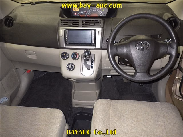 TOYOTA PASSO SETTE