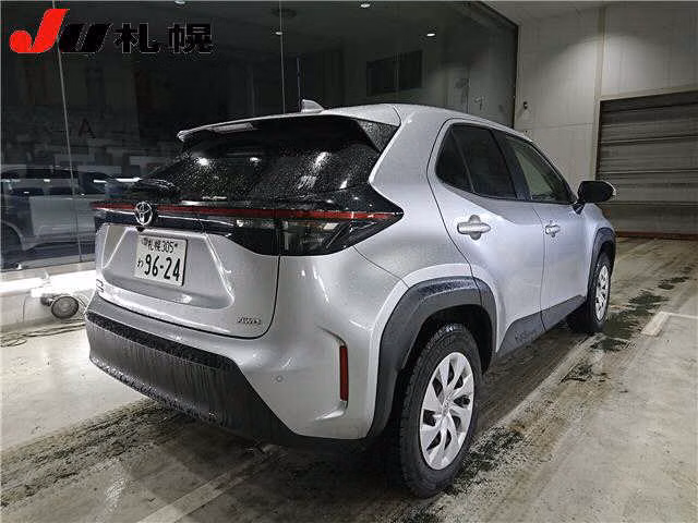 TOYOTA YARIS CROSS