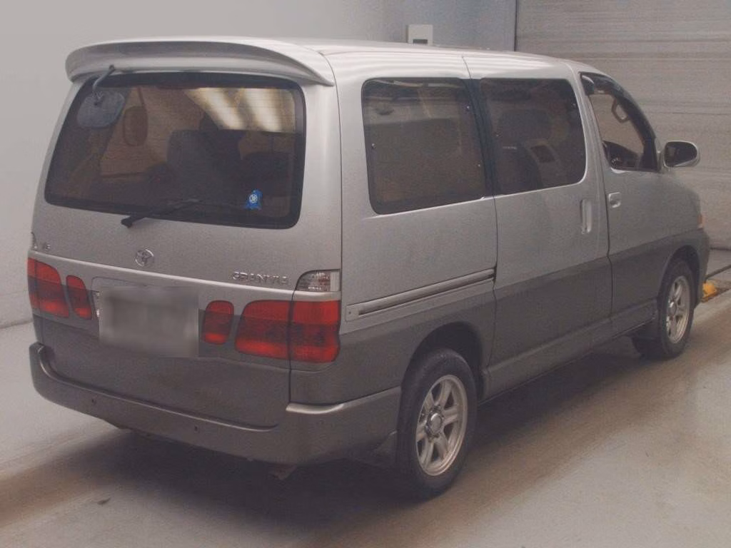 TOYOTA GRANVIA