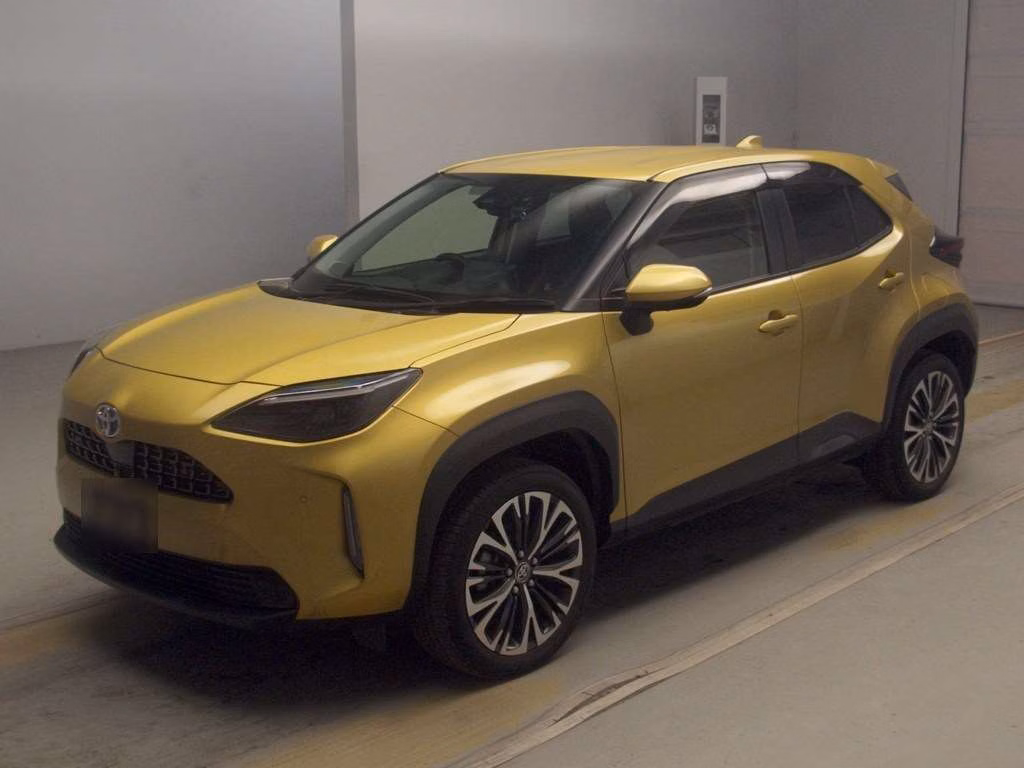 TOYOTA YARIS CROSS