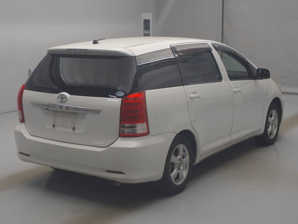 TOYOTA WISH