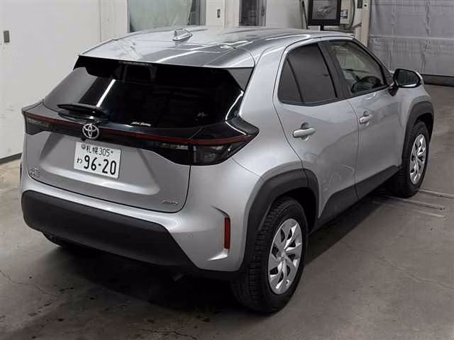 TOYOTA YARIS CROSS