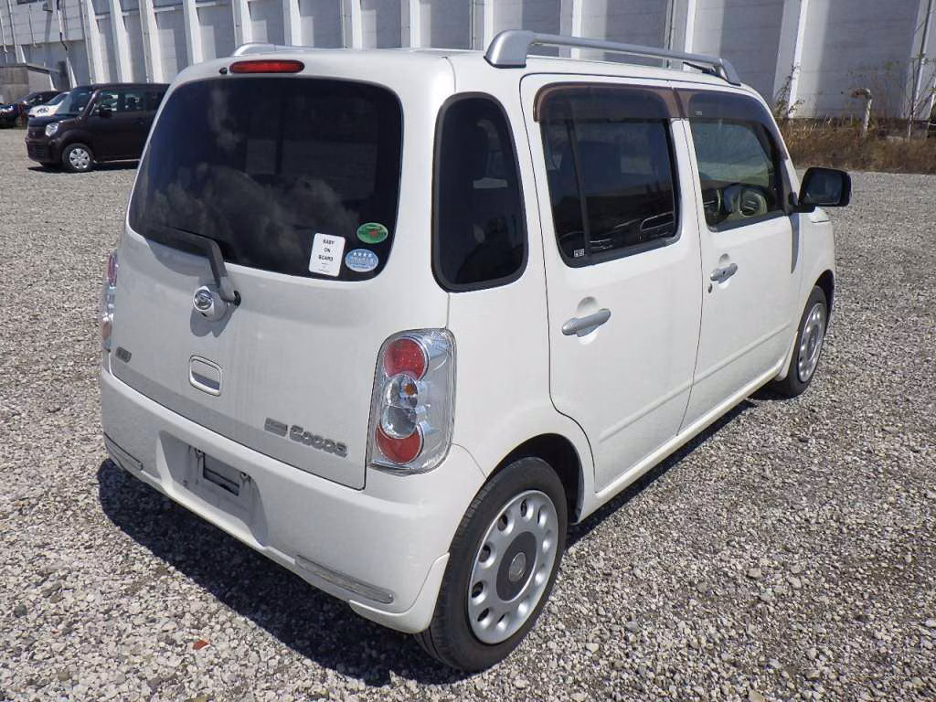 DAIHATSU MIRA COCOA
