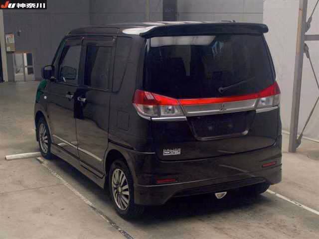 MITSUBISHI DELICA D:2