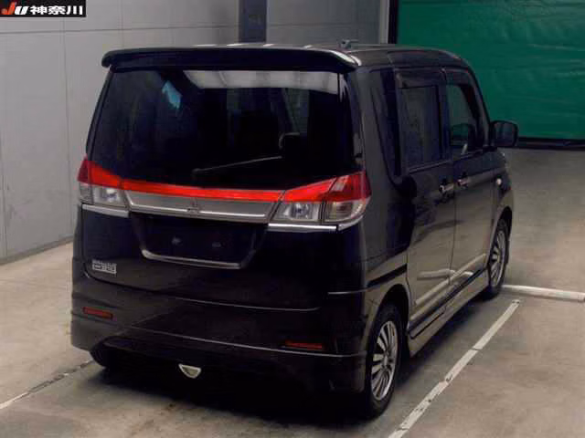 MITSUBISHI DELICA D:2