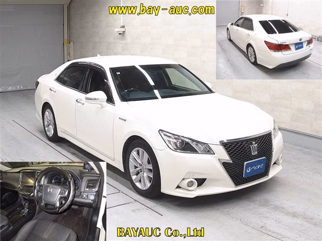 TOYOTA CROWN