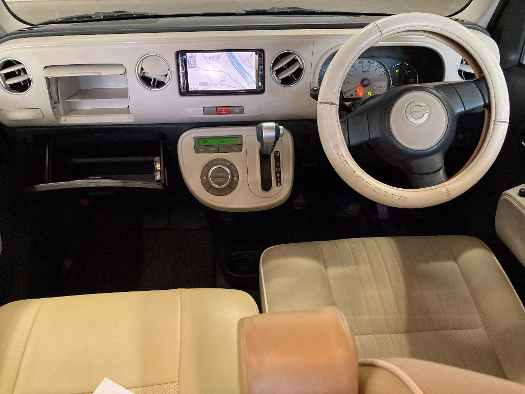 DAIHATSU MIRA COCOA