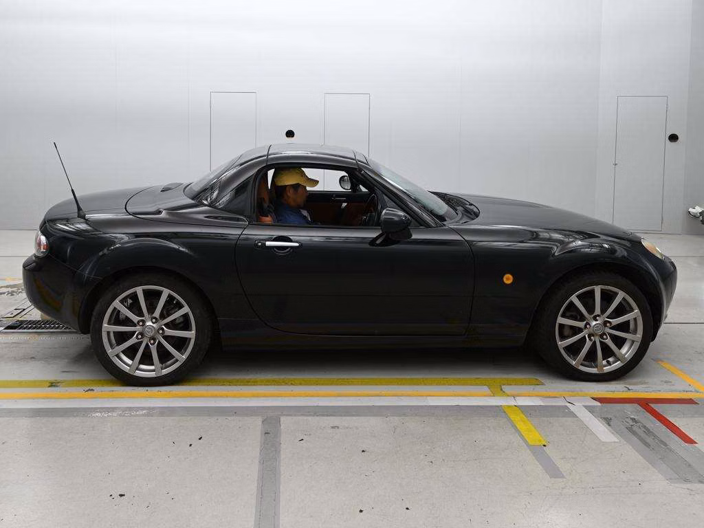 MAZDA ROADSTER
