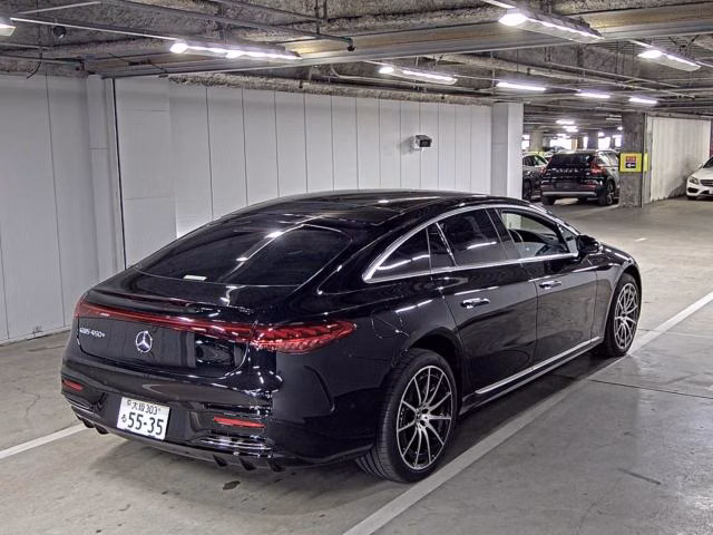 MERCEDES-BENZ EQS
