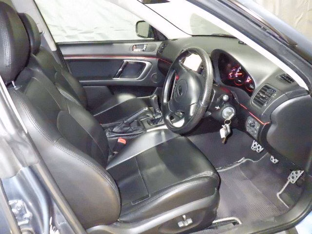 SUBARU LEGACY