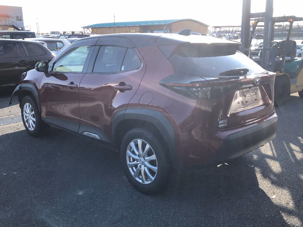 TOYOTA YARIS CROSS