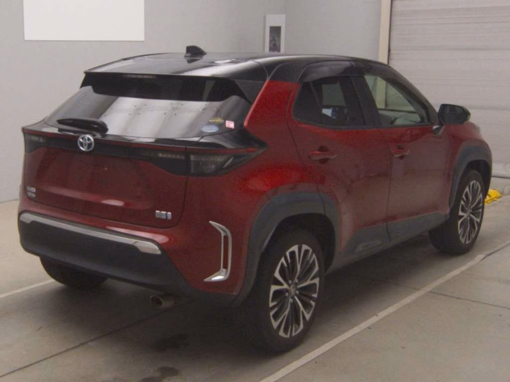 TOYOTA YARIS CROSS
