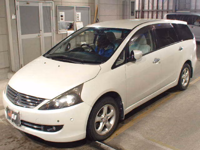 MITSUBISHI GRANDIS