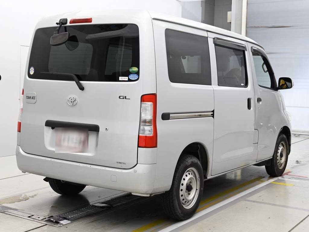 TOYOTA TOWN ACE