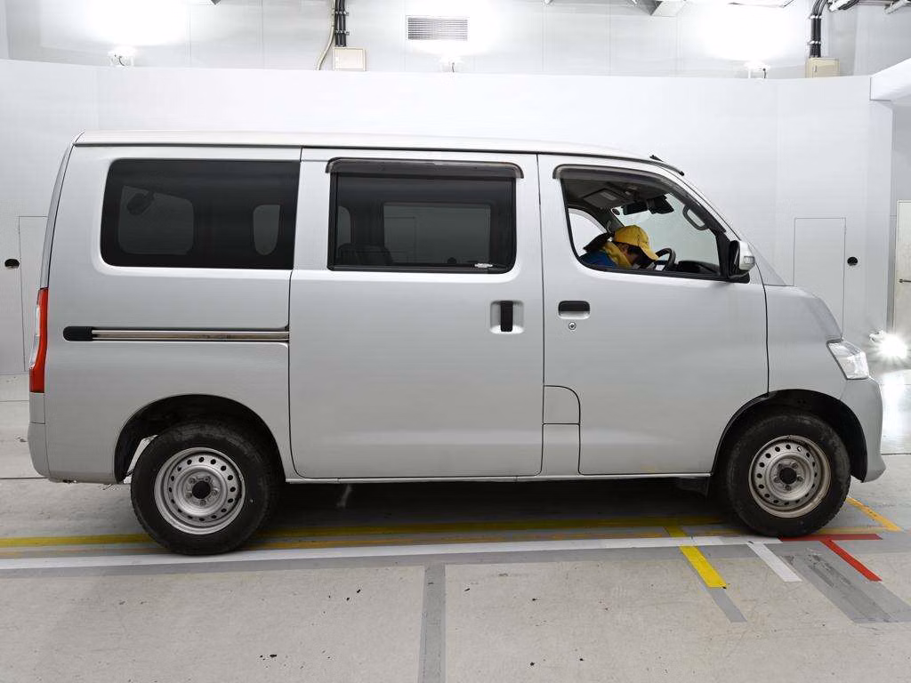 TOYOTA TOWN ACE