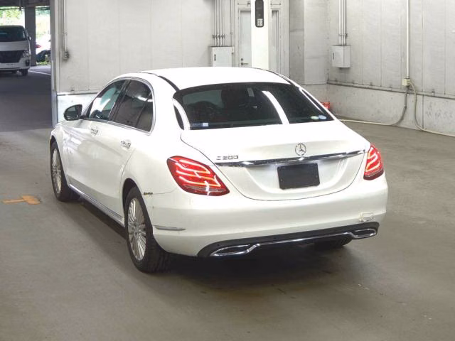 MERCEDES-BENZ C-CLASS