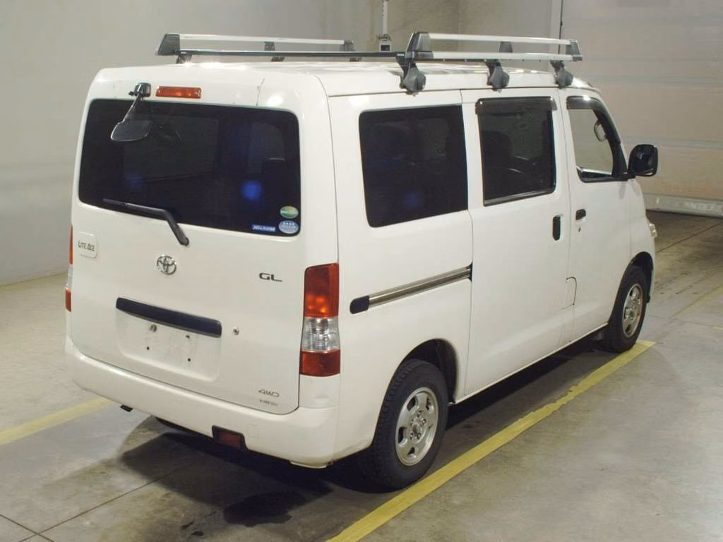 TOYOTA LITE ACE