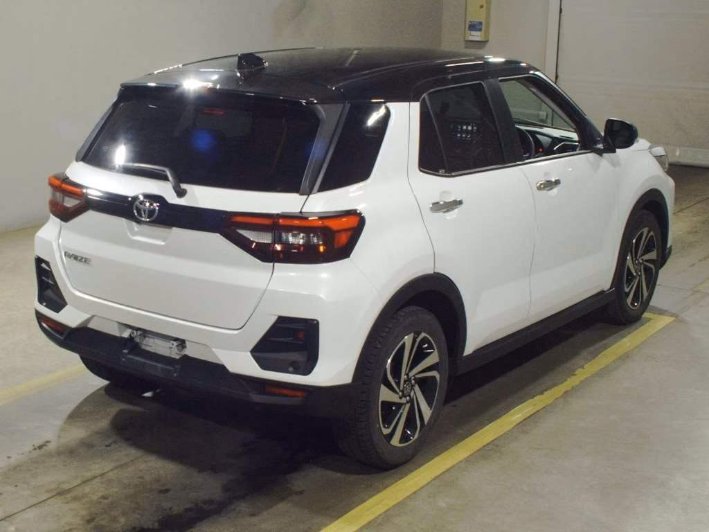TOYOTA RAIZE