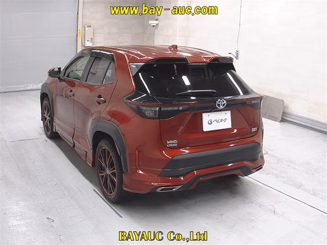 TOYOTA YARIS CROSS