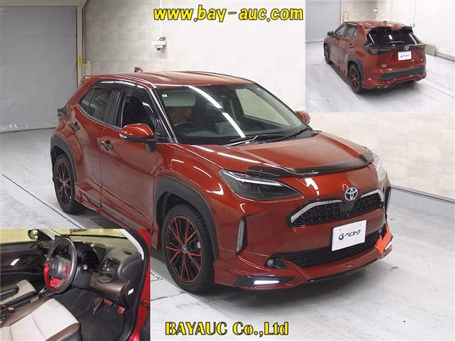 TOYOTA YARIS CROSS