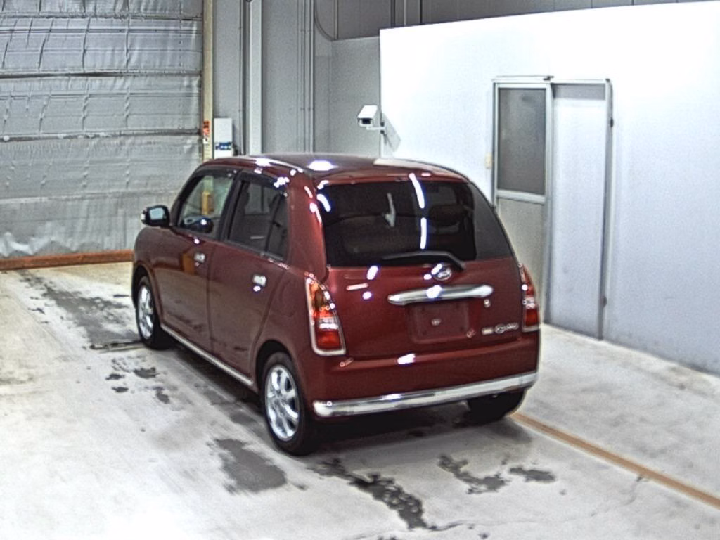 DAIHATSU MIRA GINO