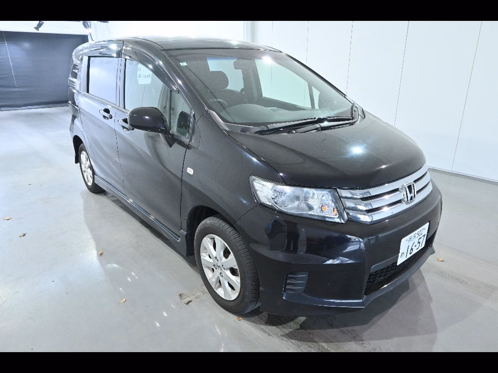 HONDA FREED SPIKE
