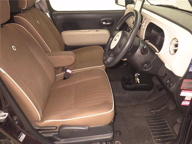 DAIHATSU MIRA COCOA