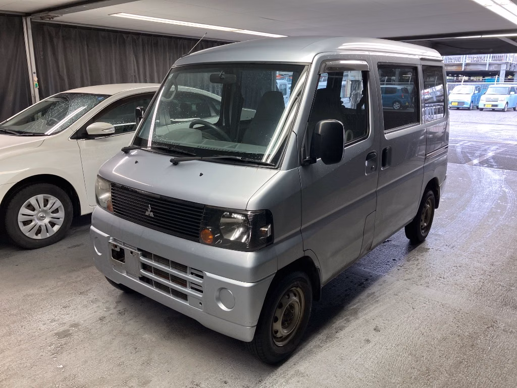 MITSUBISHI MINICAB