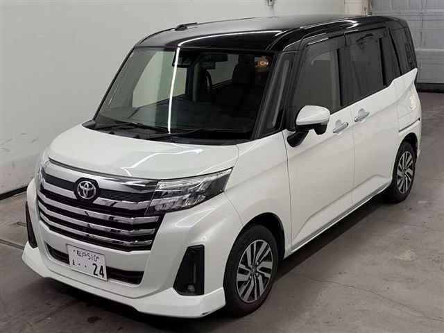 TOYOTA TANK