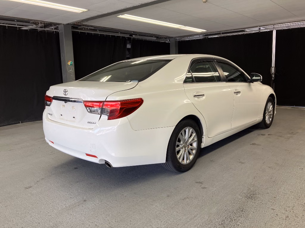 TOYOTA MARK X