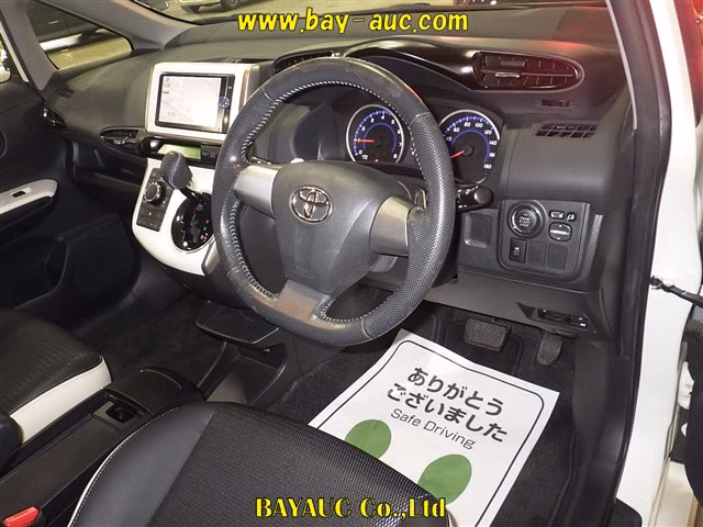 TOYOTA WISH