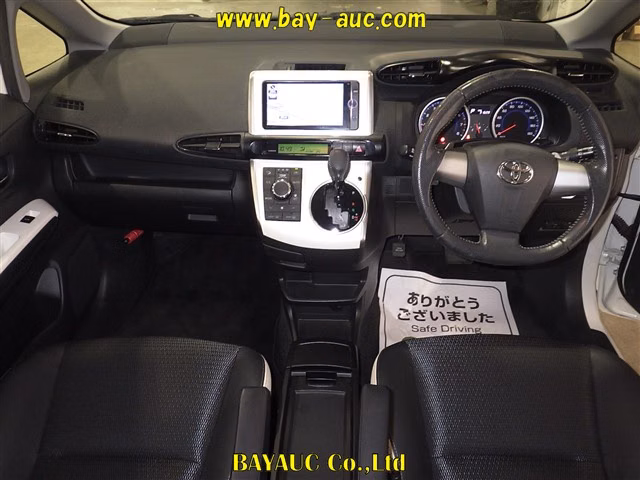 TOYOTA WISH